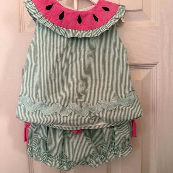 Lil Cactus Watermelon Ruffle Butt Diaper Set - Picture 2 of 11